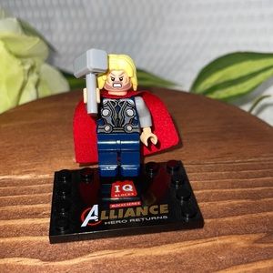 Custom and compatible with Lego 
Thor with hammer Minifigure Marvel  Avengers